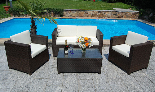 Which Types of Garden Furniture Do We Like Best in Toronto?_2