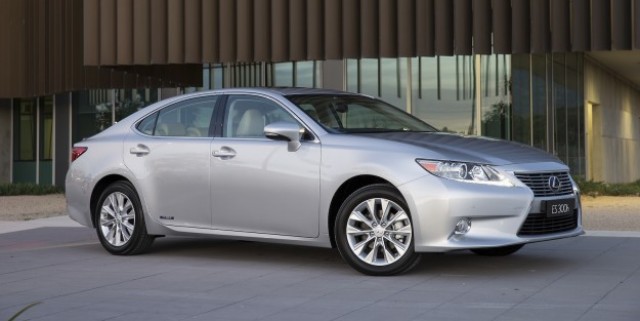Lexus Hybrids to Make up Half of Local Sales