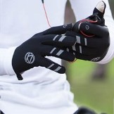 Zensah Launches Smart Running Gloves for F/W Sports