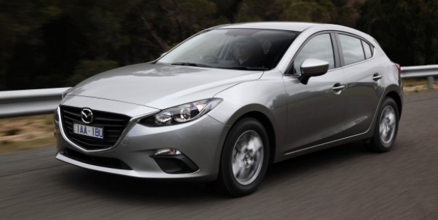 2014 Mazda 3 V Old Mazda 3: Comparison Review