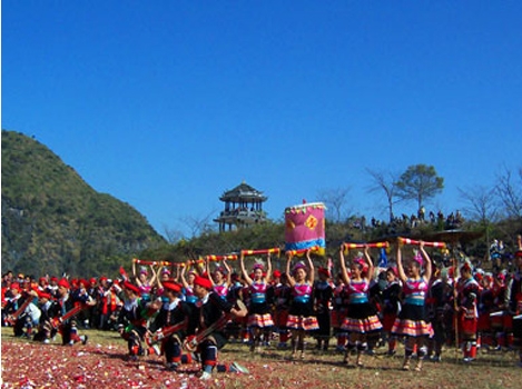 Shuagetang Songfest of Yao Minority