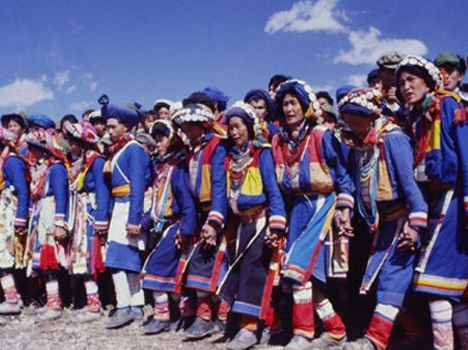 The Knife-ladder-Climbing Festival of Lisu Ethnic Group