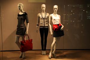 Hong Kong Clothing Retail Sales Grow 3.1% in Sept