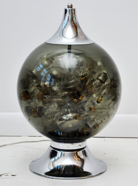 Vintage Globe Light Bulb Lamp_1