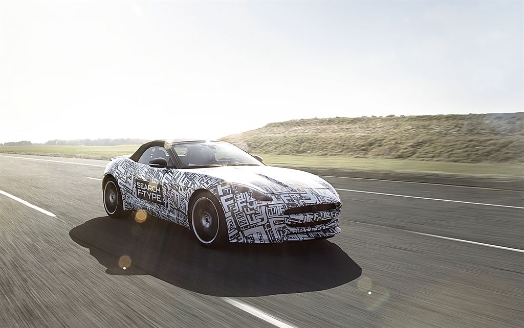 Jaguar to Unveil F-TYPE Prototype Sports Car in UK