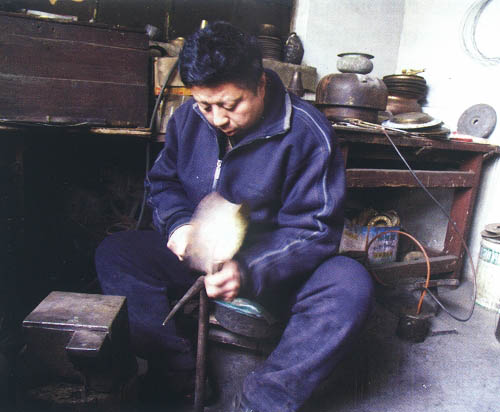 Copper Hotpot, a Unique Handicraft of Datong, Shanxi_5