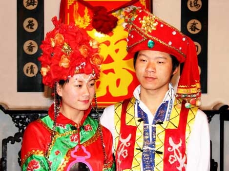 Wedding Ceremony of The Bai Ethnic Group: The Groom Fagged out_2