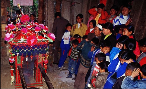 Tujia Ethnic Minority Customs: Weeping Marriage_4