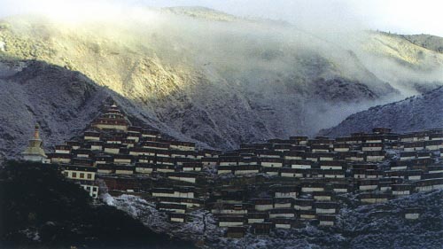 Hepo, a Handicraft Township in The Hengduan Mountain