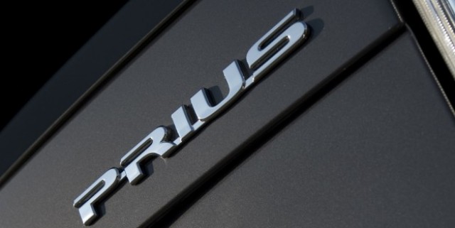 Toyota Prius Won't Play in Hydrogen Versus Electric Car Wars, Says Chief Engineer