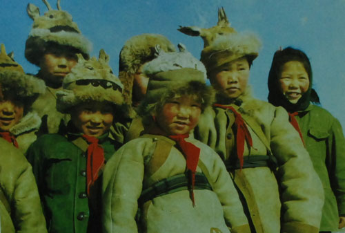 China's Minority Peoples - The Oroqen_8