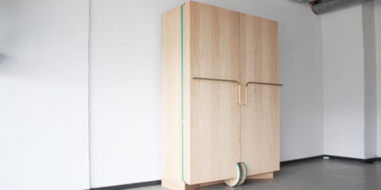 Smart Walk-in-Closet as a Mini-Fitting Room_2