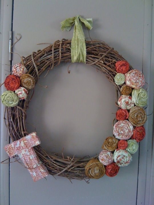 34 Cool Rustic Christmas Decorations and Wreaths_4