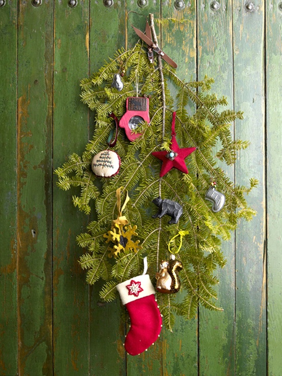 34 Cool Rustic Christmas Decorations and Wreaths_6