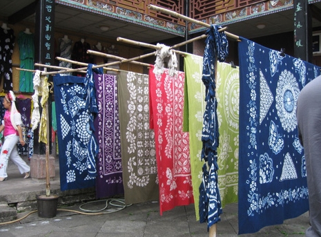 Bai Nationality Embroidery and Dyeing Skill