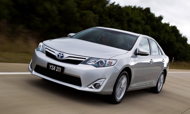 Hyundai Beats Toyota to Top Carmd Reliability Survey