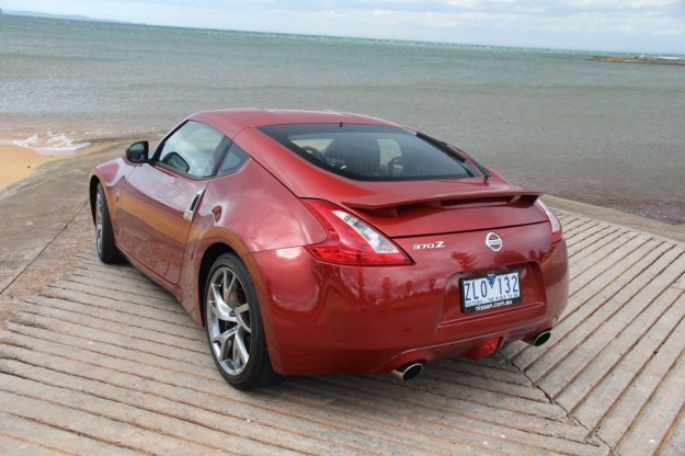 Nissan 370Z Review