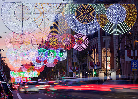 An LED Christmas in The Streets of Madrid_1
