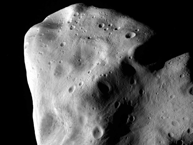 Asteroid Mining Study Finds Few Worthwhile Space Rocks Near Earth