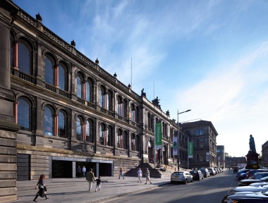 Edinburgh Makes Multi-Million Pound Investment in Street Lighting
