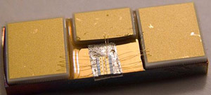 Leeds University Demos First Thz Laser Chip with Pulsed Peak Power Exceeding 1w