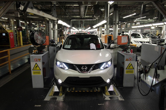 Nissan to Invest Eur2bn in Europe in 2014