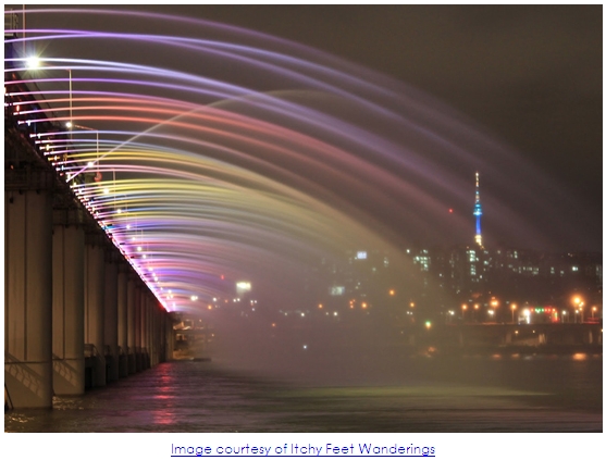 Seoul's Banpo Bridge: World's Largest LED Rainbow Light Fountain_2