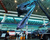 China Ranks Top for Equipment Manufacturing