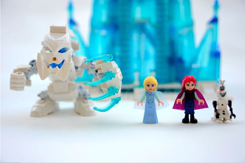 Frozen Ice Palace Hits LEGO Ideas_1