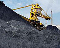 China Shenhua's May Coal Output Slips 6% on Year; Sales Slide 14%