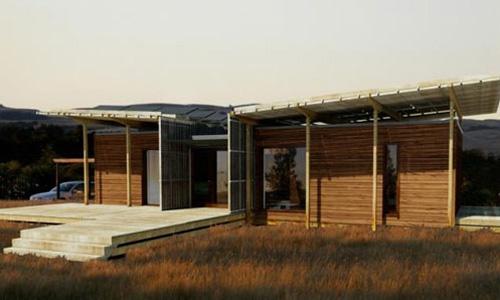 Exploring Solar Innovations in Sustainable Dwellings_2