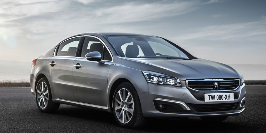 Peugeot Unveils Peugeot 508 at Paris Motor Show