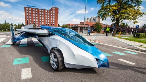 Aeromobil Poised to Turn The Flying Car Into a Reality_2