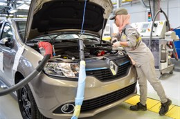 Renault Opens Car Manufacturing Plant in Algeria