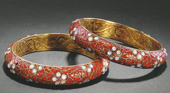 Exquisite Examples of Ming and Qing Jewelers' Craft