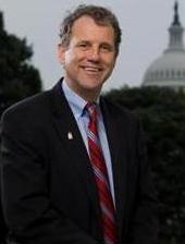 United States of America: Senator Brown Plans to Boost Apparel Manufacturing in Ohio
