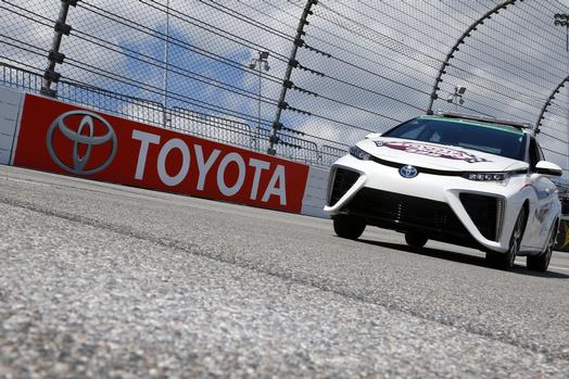2016 Toyota Mirai Makes Track Debut at 2015 NASCAR