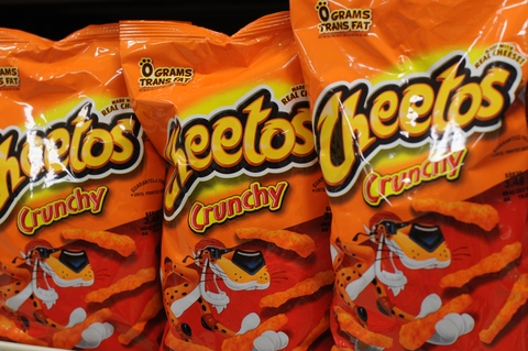 PepsiCo apresenta Cheetos Crunchy