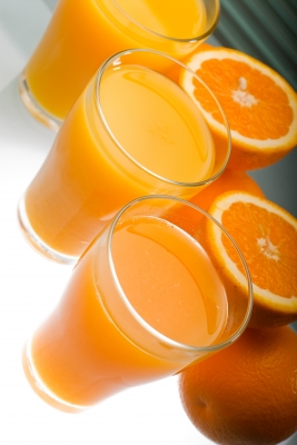 Health Canada Considers Removal of Fruit Juices From Nutrition Guide
