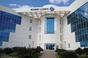 Alcatel-Lucent Records Q3 Loss as Sales Decline