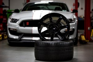 Ford Adds Carbon Fiber to Mustang Shelby Wheels
