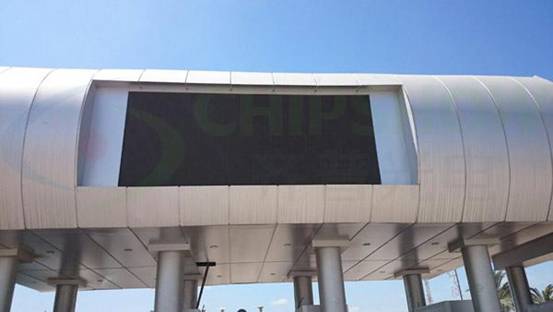 Chipshow Outdoor LED Advertising Screen Applied to The High-Speed Flyover at Cairo, Egypt_2