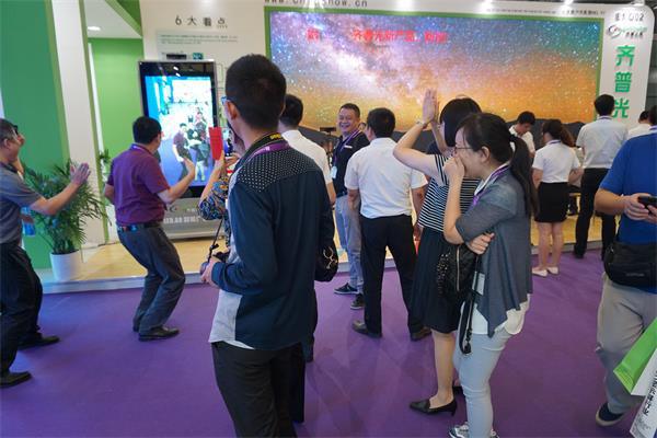 Chipshow's New Products Attract a Crowd of People in The Shanghai Exhibition_2