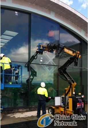 Glass Lifter Hired From Kennards Lift & Shift Saves Labour at Cultural Centre