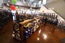 New Bicycle Warehouse Location Is Giant Partner Store