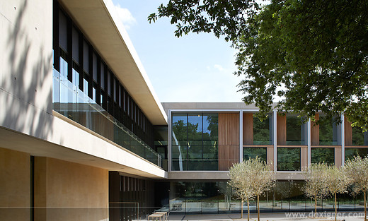 Winners of The 2012 RIBA Awards: Britain'S 50 Best New Buildings_26