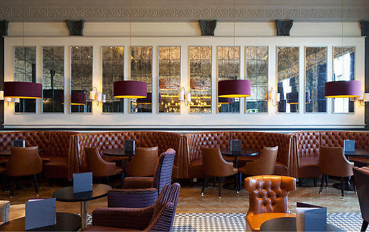 DesignLSM Renovates Hilton Brighton Metropole Bar_1