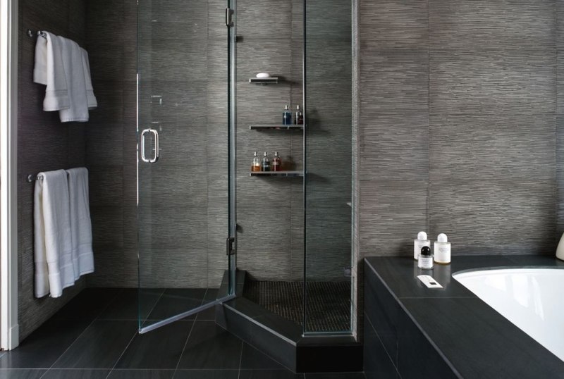 3 Options of Small Bathroom Ideas for Modern Appearances Bathroom