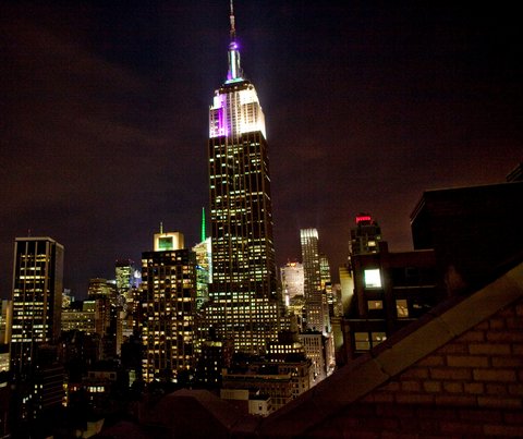 Bathed in New Lights, Empire State Building Will Star in More Vivid Show_1