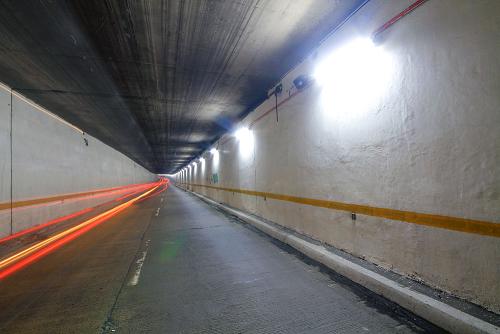 Philips Solar-Power LEDs Light up Manila's Boni Tunnel